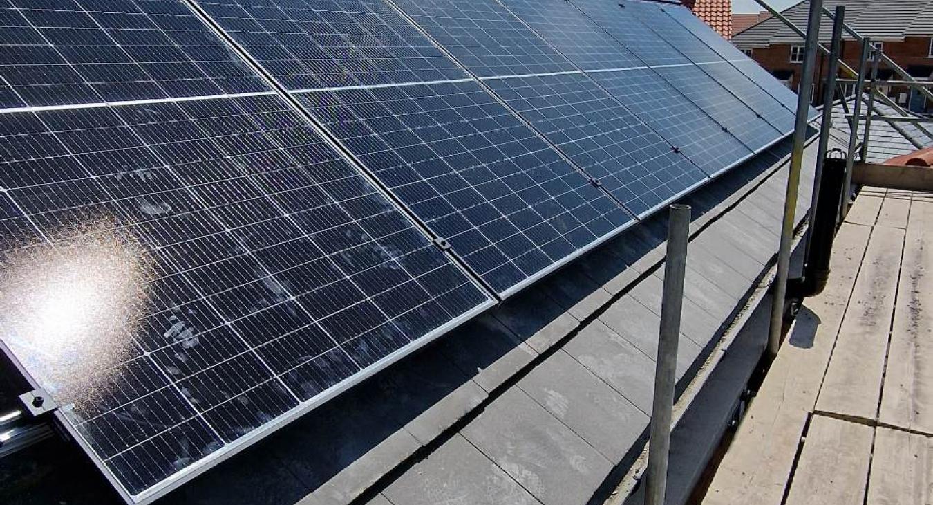 Solar PV & battery storage install in Horncastle